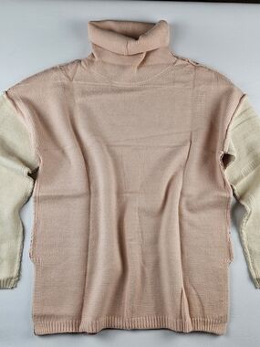 Womens Medium Loose fit Colorblock Turtleneck Sweater Pink Cream Knit pullover